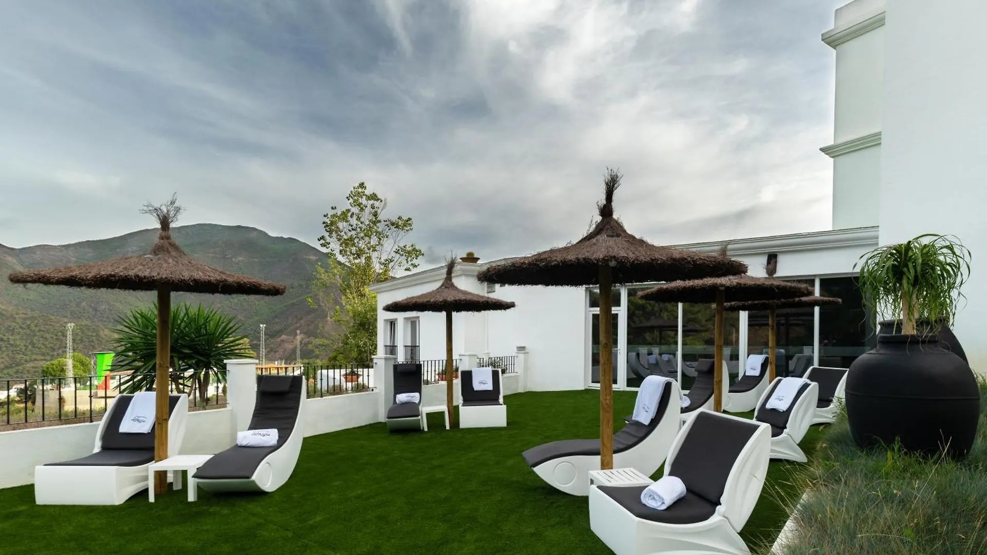 Hotel Altos De Istán