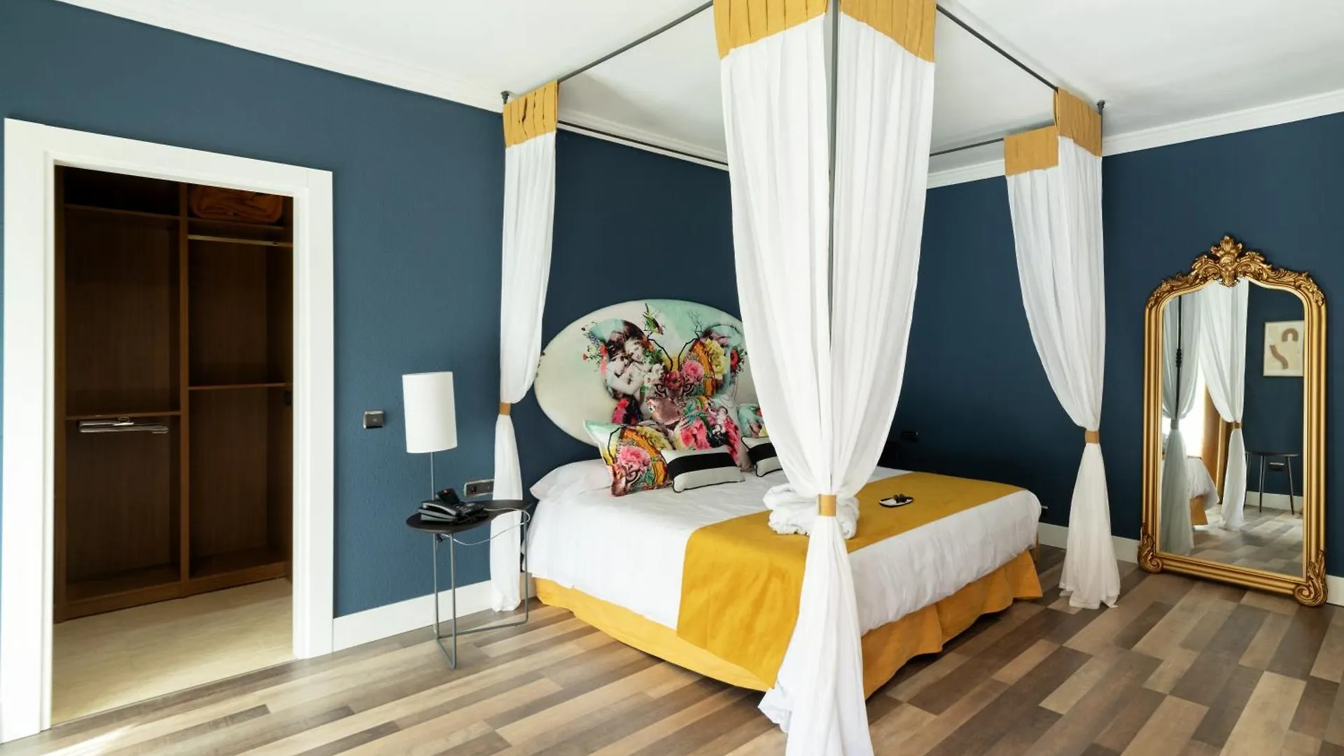 Hotel Altos De Istan